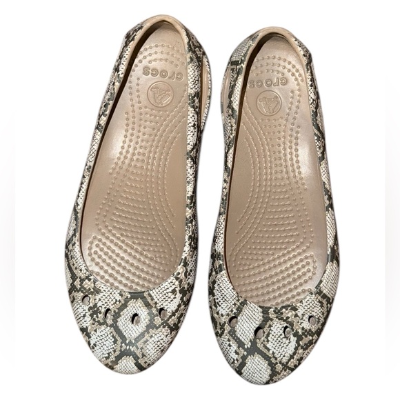 CROCS Kadee Snakeskin Flats Women’s Size 5 - Picture 6 of 8
